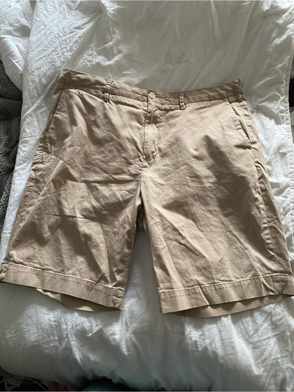 Ralph Lauren Beige Flat-Front Cotton Chino Shorts 9" Inseam Size 33